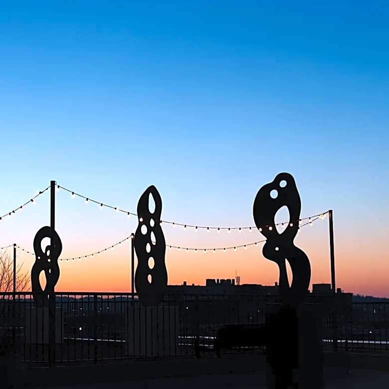 St. Paul Weather: Clear Skies Expected for Art Crawl Weekend