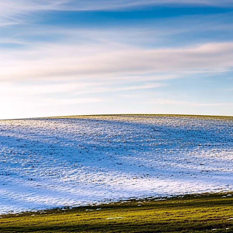 Snow and Sunshine in Mankato, MN on April 19, 2026