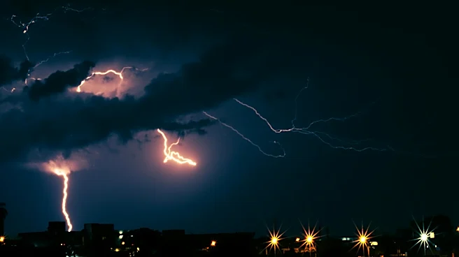 Storm threat builds again across Plains with damaging winds