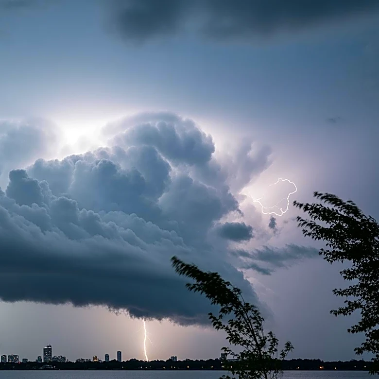 Storms Expected Tuesday Afternoon in Chicago