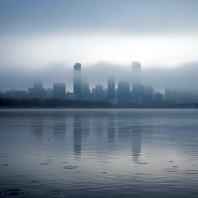 Light Showers and Patchy Fog in DFW Before Weekend Storms