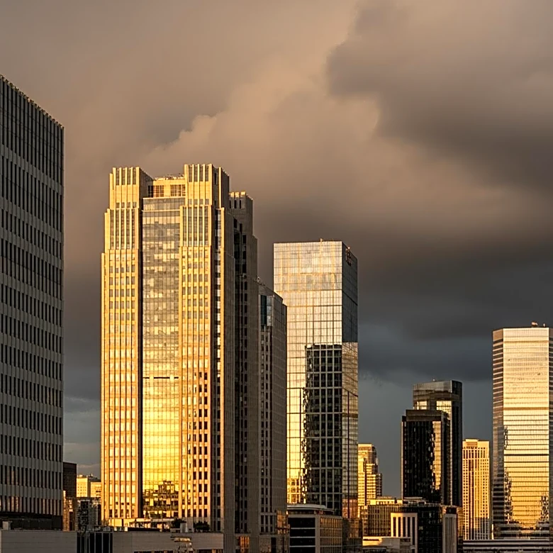 Detroit to Experience Warm Weather Before Storms Arrive Friday