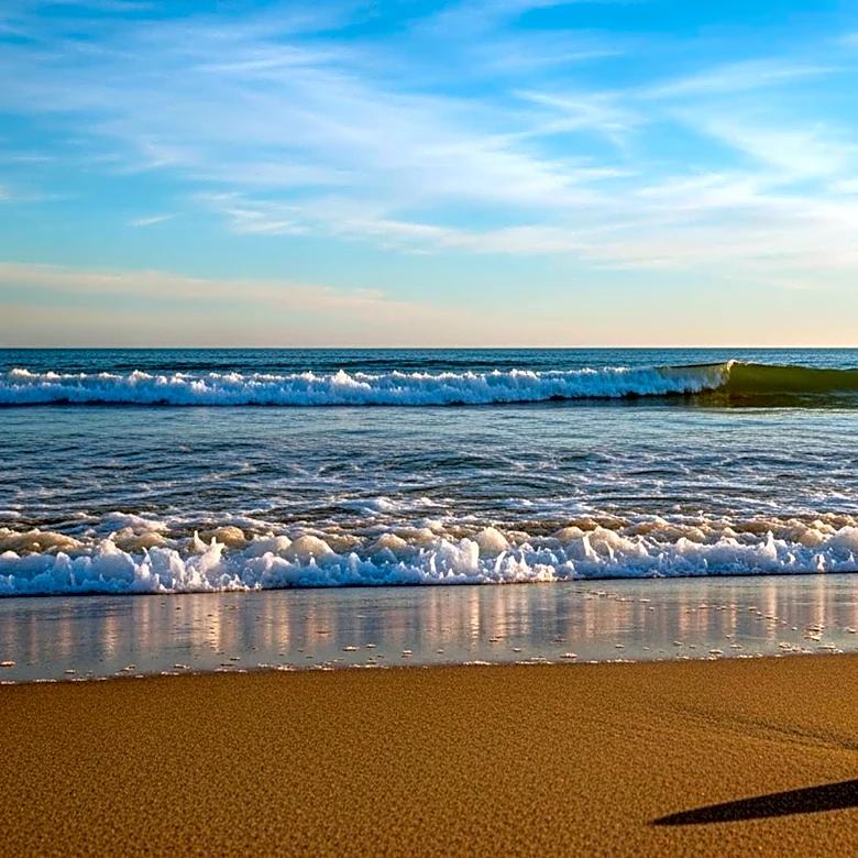 Huntington Beach Weather: Clear Skies and Mild Temperatures Expected