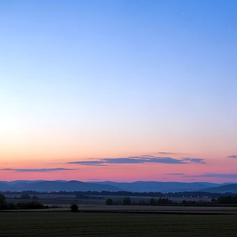 Aurora Weather Update: Clear Skies and Mild Temperatures Expected