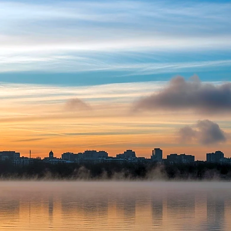 Chicago Experiences Cooler Temperatures on Thursday