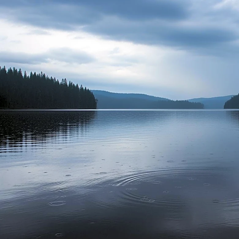 Cloudy Skies and Rain Expected in Rutland, VT Tonight