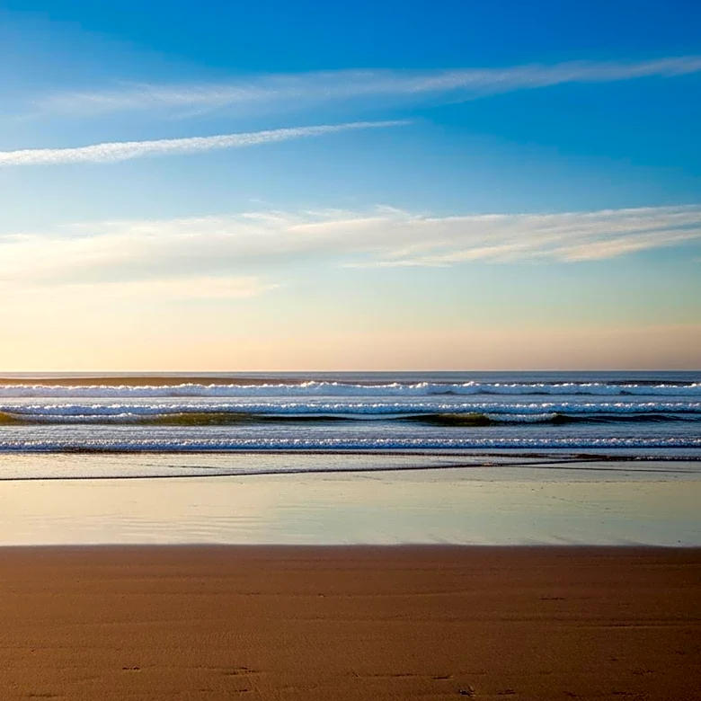 Long Beach Weather Forecast: Clear Skies and Mild Temperatures Expected