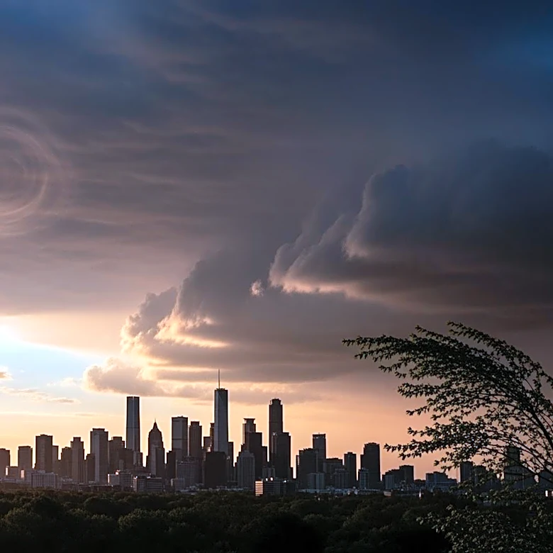 Chicago Weather: Warm and Windy with Late Day Storms Expected