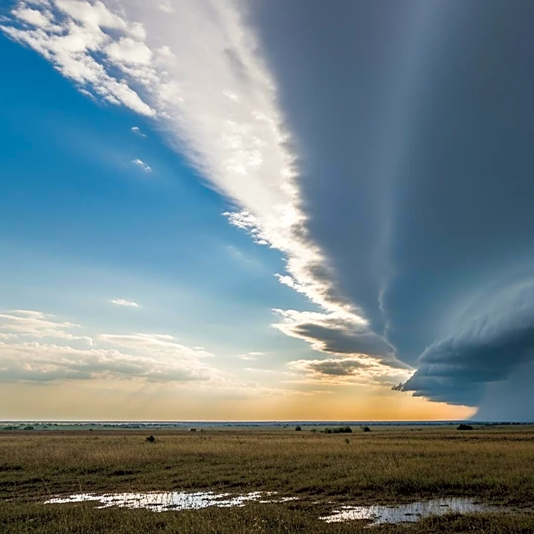 Frontal Boundary Setup Brings Rain to Texas