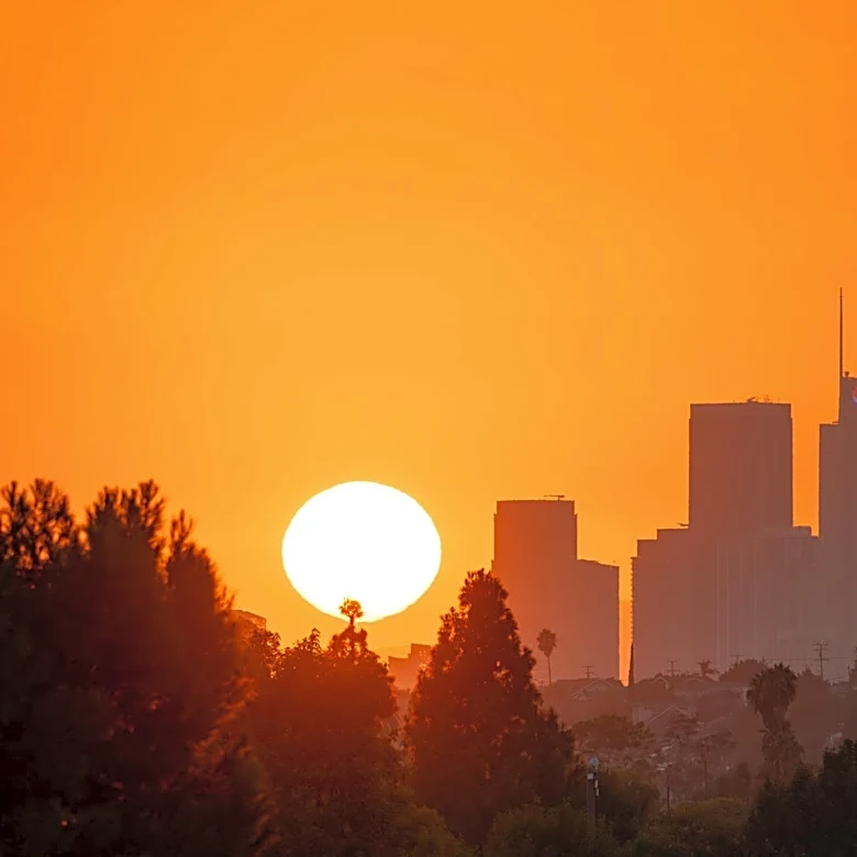Los Angeles Faces Scorching Heat with Inland Valleys Near Triple Digits