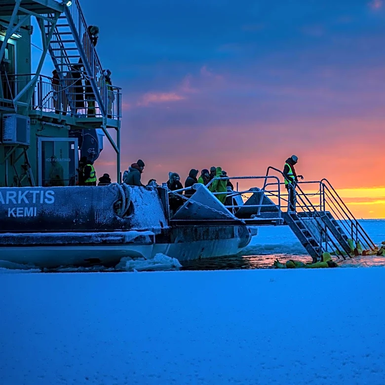 Utqiaġvik, Alaska Enters 84-Day Midnight Sun Period