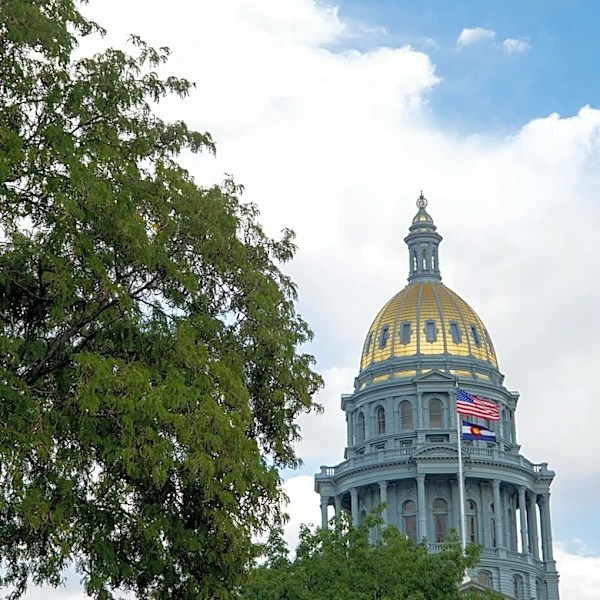 Denver, CO: Warm Week with Near-Record Highs Expected by Mid-Week
