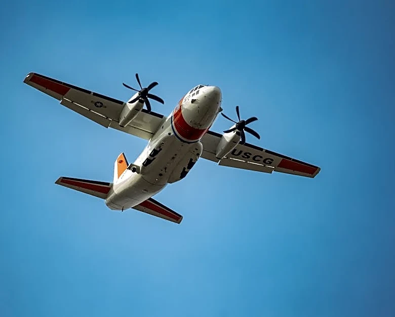 11 rescued after plane crashes off Florida coast