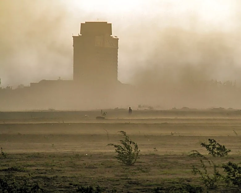 Dust Storm Triggers Crashes, Zero Visibility in North Dakota
