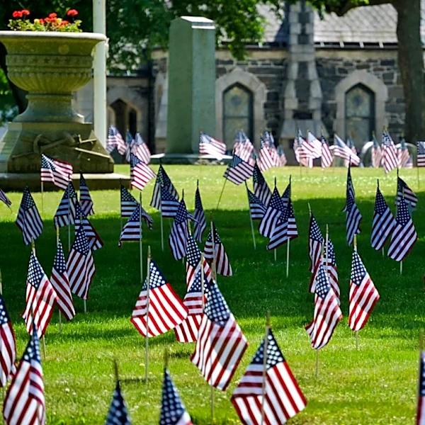 Chicago Memorial Day Weekend: Warm Weather and Festive Dining Specials