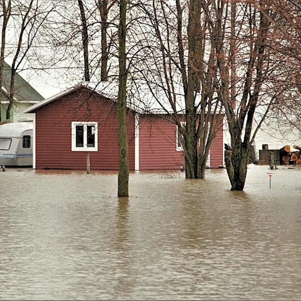 Lake Ontario Water Levels Exceed Key Threshold, Increasing Flood Risk