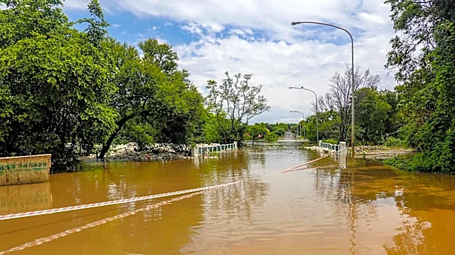 Houston Faces Stage 2 Flood Alert Amid Heavy Rainfall Through Memorial Day Weekend