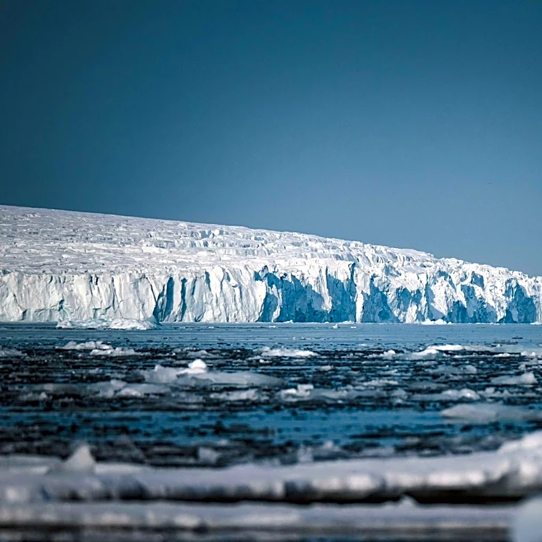 Interactive Tool Highlights Arctic and Antarctic Sea Ice Trends