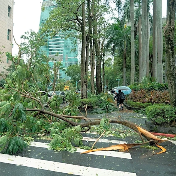 Pacific Islands Recovering from Super Typhoon Sinlaku Amid Stronger El Niño Forecast