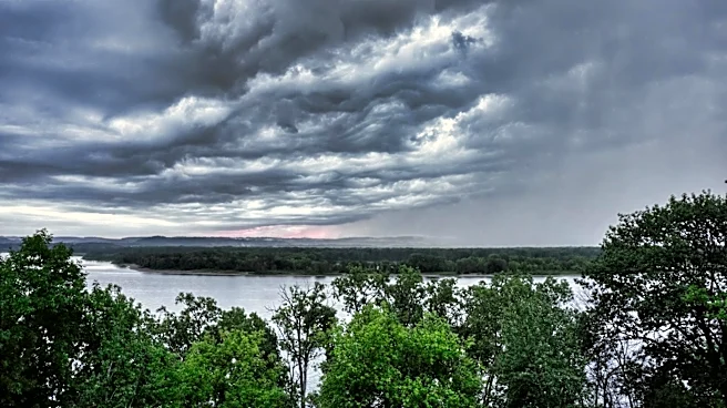 Minnesota to Experience Showers Followed by Warm-Up Over Memorial Day Weekend