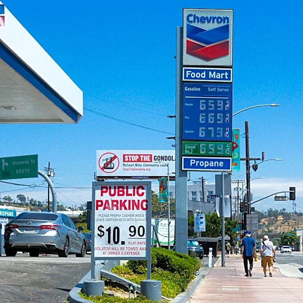 Record Memorial Day Travel Despite Storms and High Gas Prices