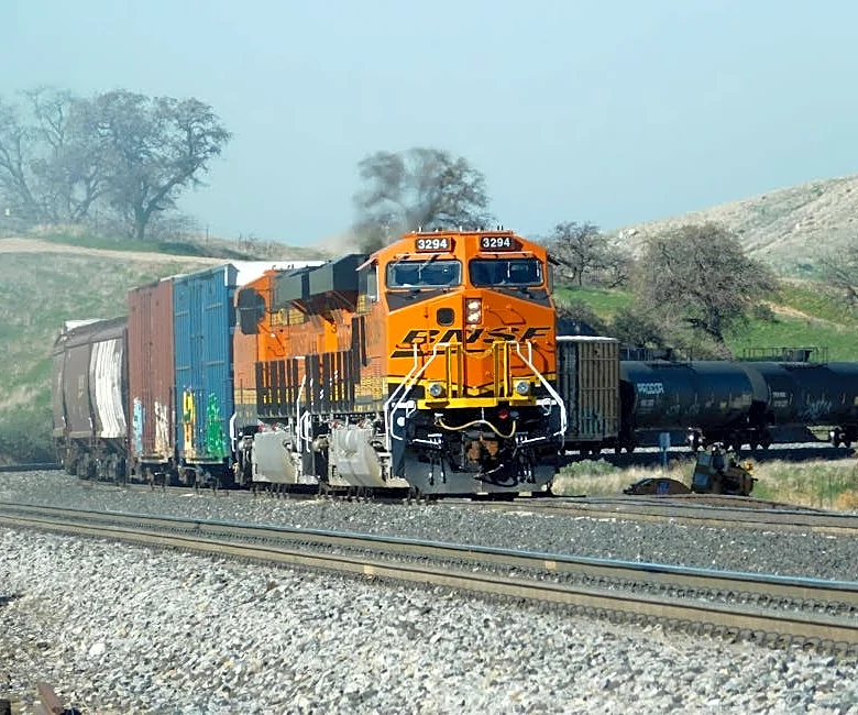 Giant ‘Big Boy’ Train Begins Rare East Coast Journey
