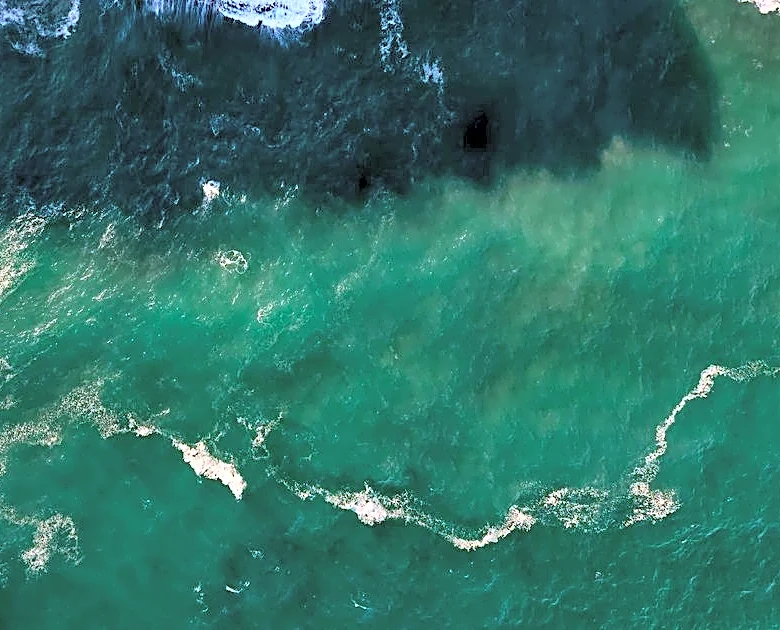 Mid-Atlantic Waters Glow Turquoise Before Summer Rush