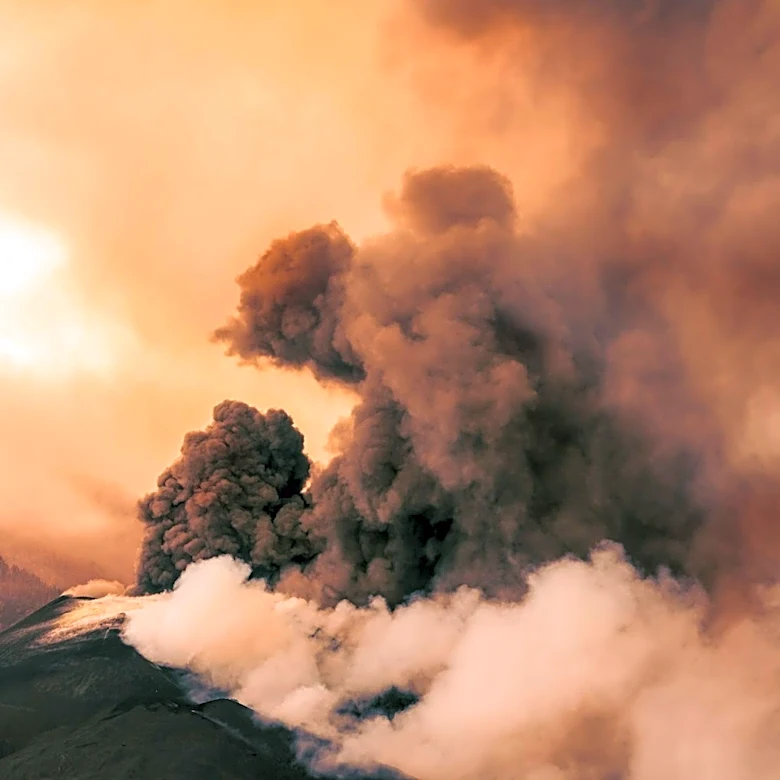 South Pacific Volcanic Eruption Reveals Potential Methane Reduction Mechanism