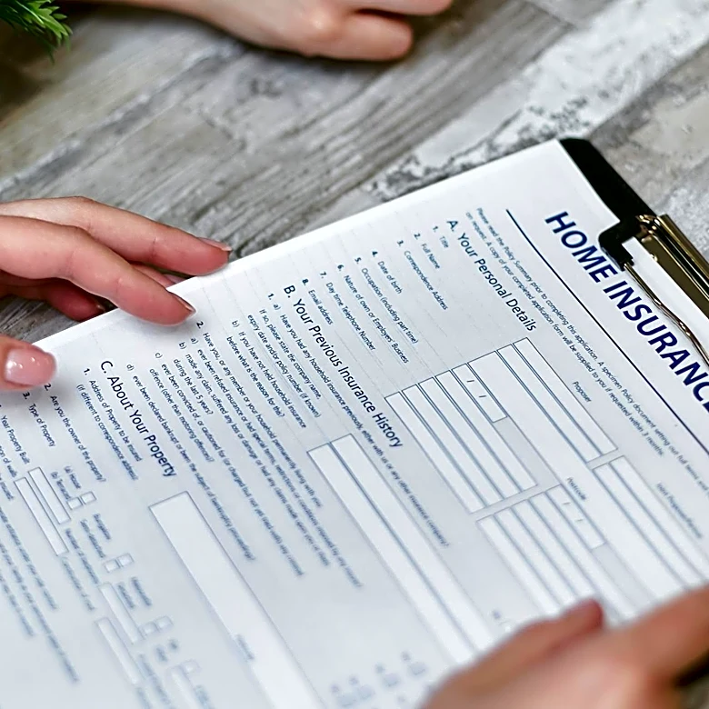 Florida Homeowners Face Rising Anxiety Over Insurance Renewals in 2026