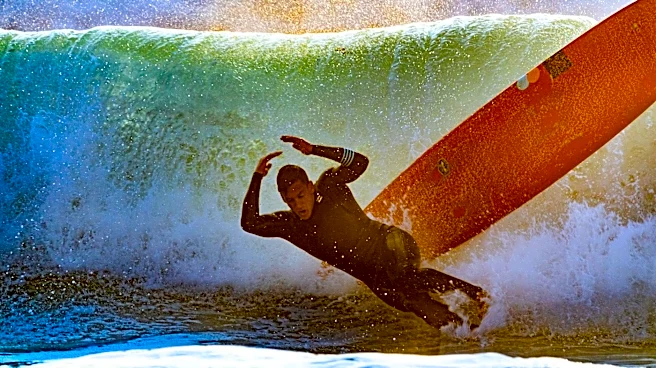 San Francisco Surfer Dies Amid Unseasonably Large Waves at Ocean Beach
