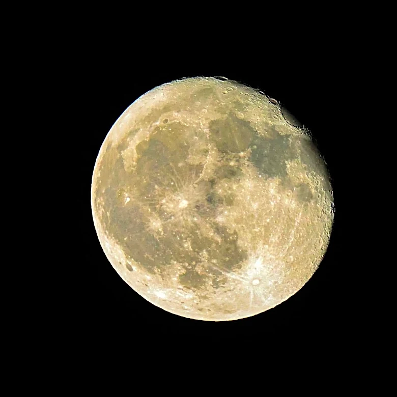 Rare Blue Moon and Micromoon to Peak Over Kansas on May 31, 2026