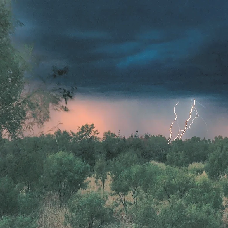 North Texas: Upper 80s to Low 90s with Rain and Isolated Storms Expected