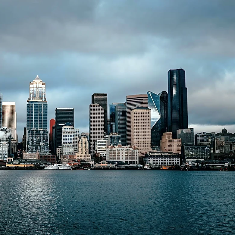 Seattle Weather Shifts from 86°F Heat to Rainy and Cooler Days