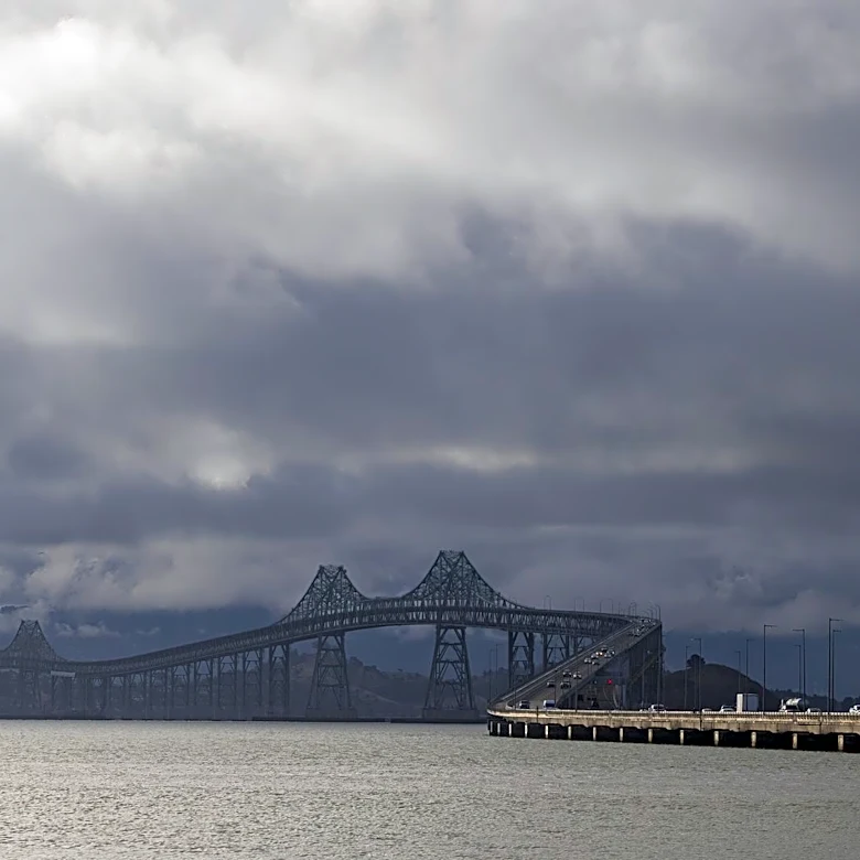 Clouds and Heatwave Expected in the San Francisco Bay Area