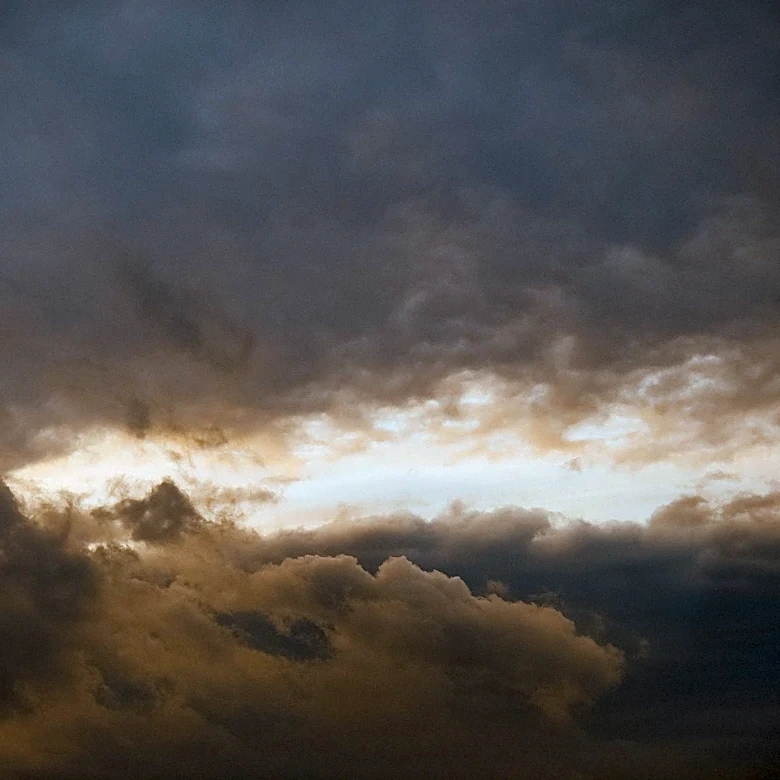 Pittsburgh Evening Weather Forecast Highlights Mild Conditions