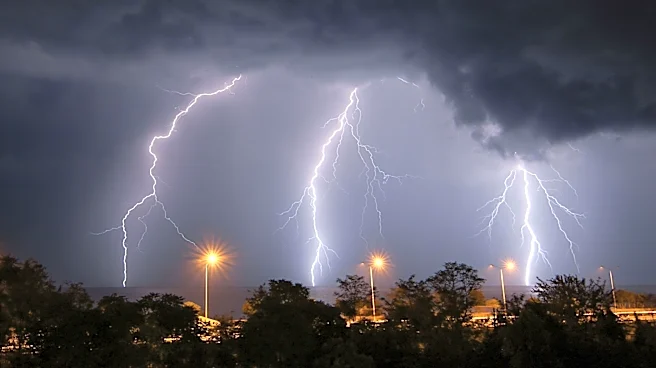 Severe Thunderstorms and Heat Wave Persist in Chicago Through Thursday