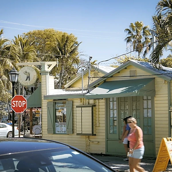 Key West, FL: A Walkable Paradise Amid Florida's Heat
