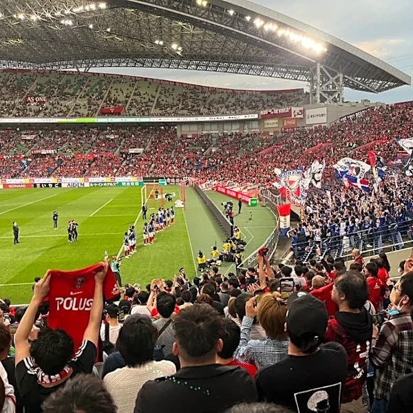 Japan Fans Win Hearts With Post-Match Cleanup