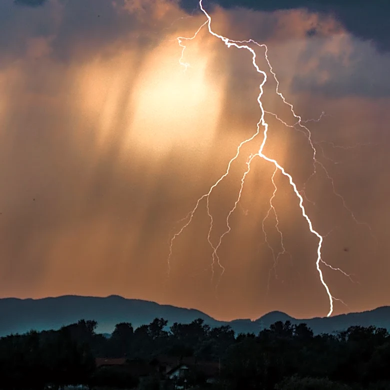 Geoengineering Raises Concerns Over 'Termination Shock' and Governance
