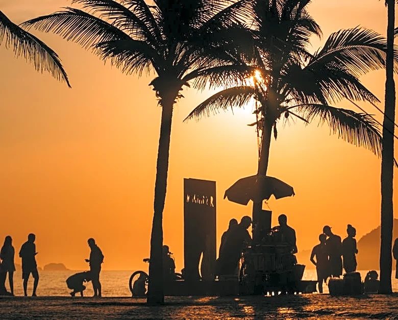 6 Expert Tips to Escape the Summer Heat