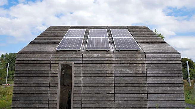 Self-Sufficient Desert Home Built with Solar Power and Rainwater Systems