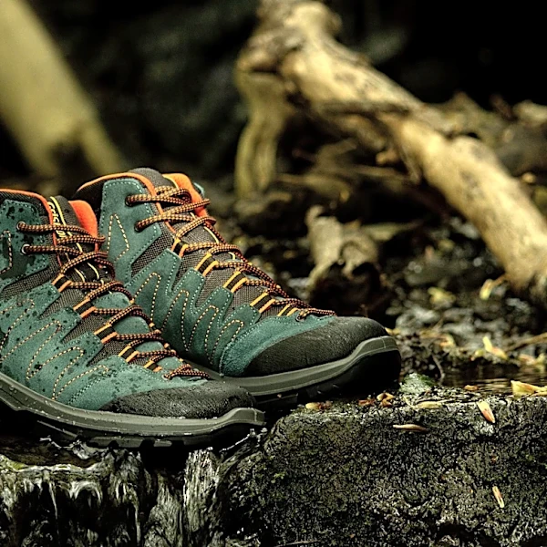 Understanding Waterproof Hiking Boots: Features and Benefits