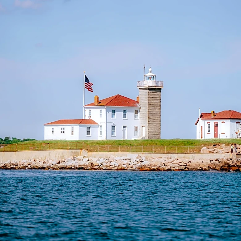 Exploring Rhode Island's Coastal Charm and Celebrity Appeal