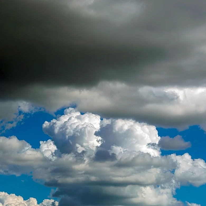 Old Farmer’s Almanac Predicts Warmer Fall 2026 for U.S. Interior