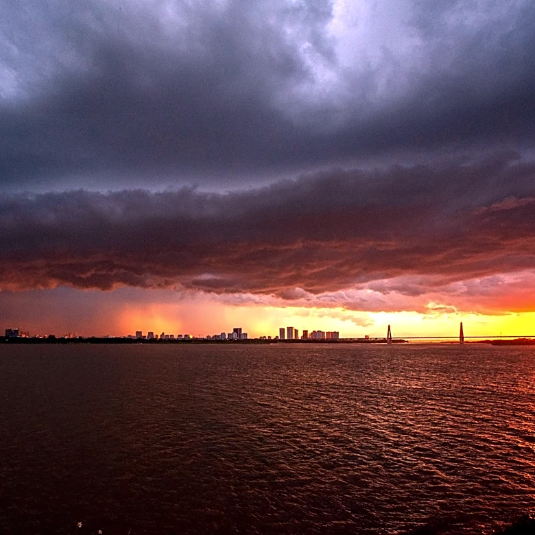 Tropical Storm Bertha Moves Inland Near Texas-Louisiana Border
