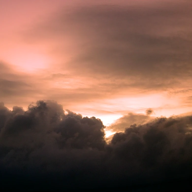 Hot and Humid Weather with Afternoon Storms Expected in South Florida
