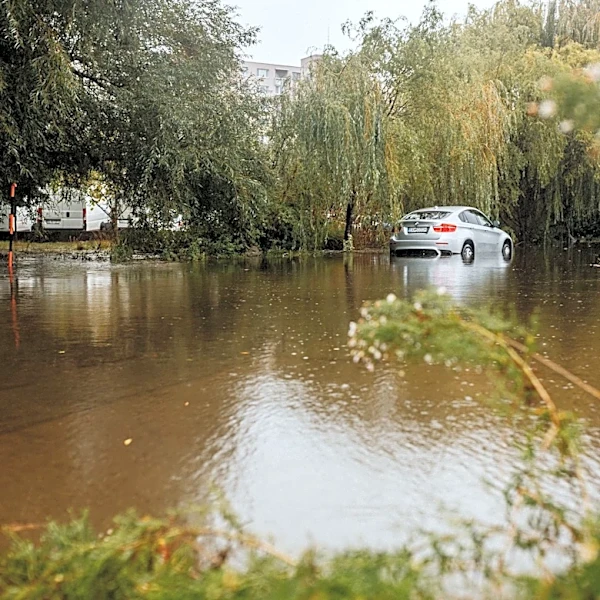 Understanding Flash Floods: Causes, Risks, and Safety Tips