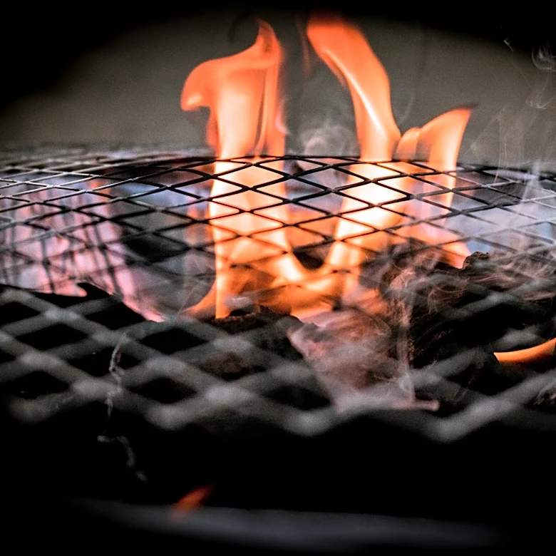 How to Safely Grill in Hot Weather