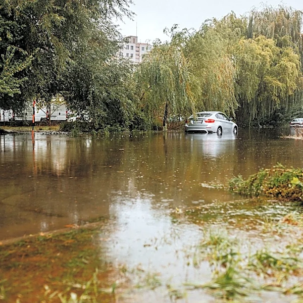 Leominster, MA Monitors Potential for Flash Flooding