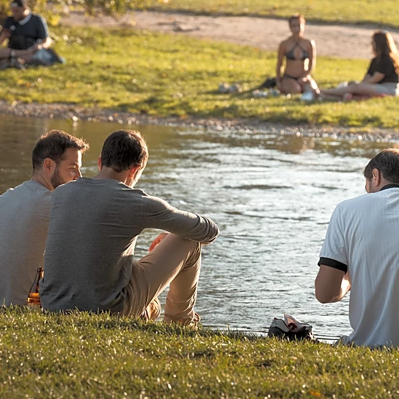 How to Plan a Picnic: Weather Tips Included